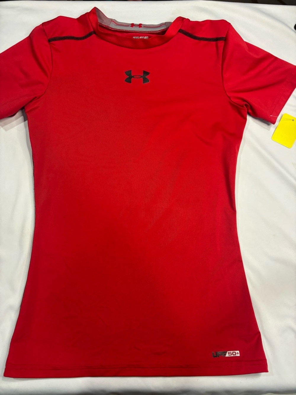 Under Armour YOUTH MED Short Sleeve HeatGear Top - Red with Black Logo